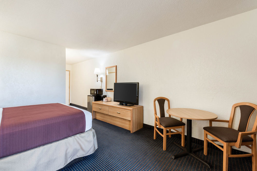 Econo Lodge - Waynesville Εξωτερικό φωτογραφία
