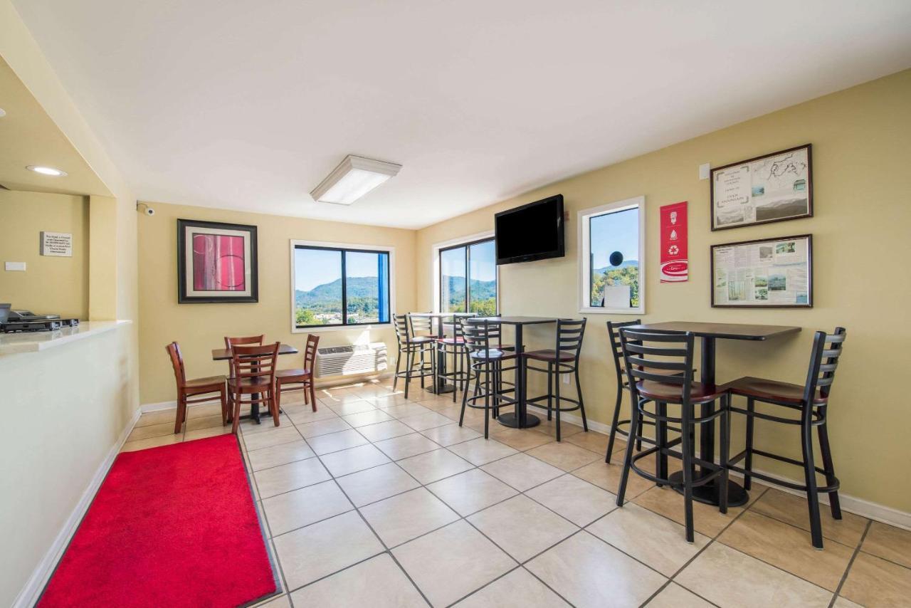 Econo Lodge - Waynesville Εξωτερικό φωτογραφία