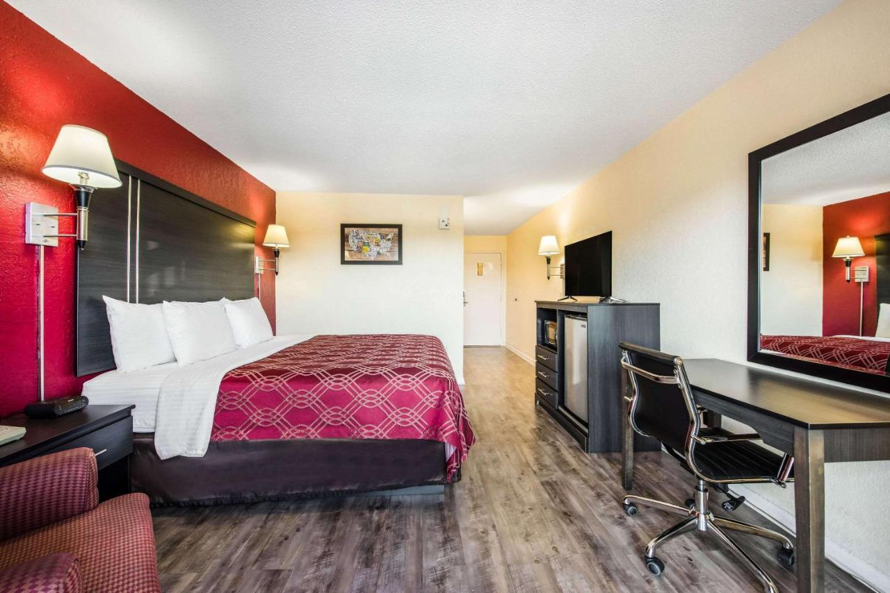 Econo Lodge - Waynesville Εξωτερικό φωτογραφία